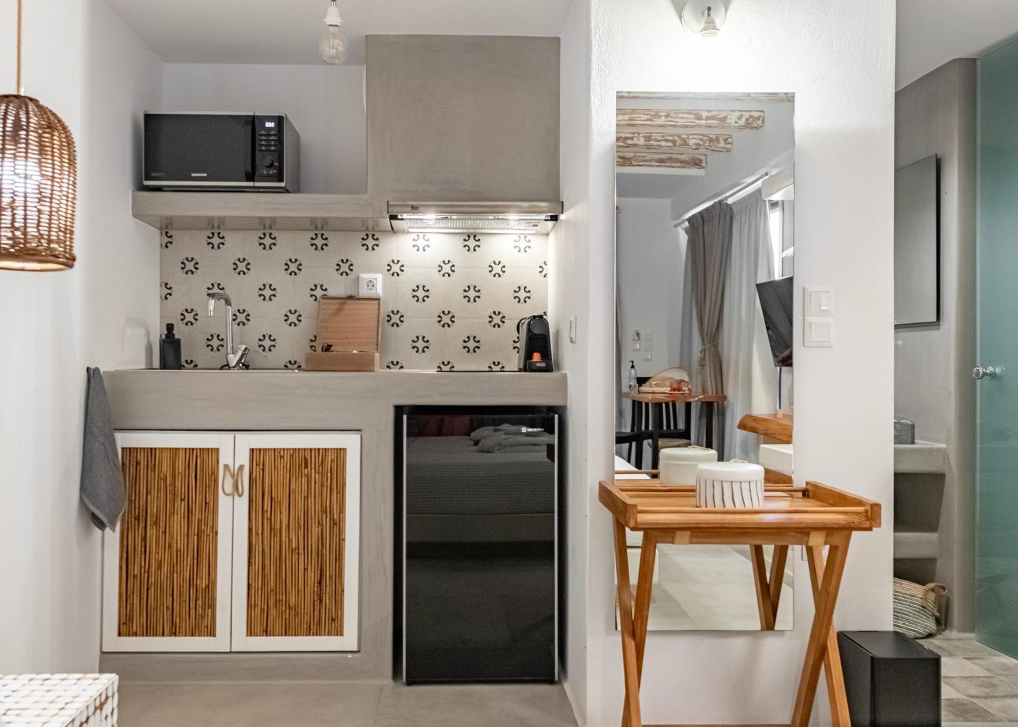 Aelia Suites Адамас Экстерьер фото